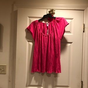 NWT - Old Navy Pink rope V-neck T-shirt
